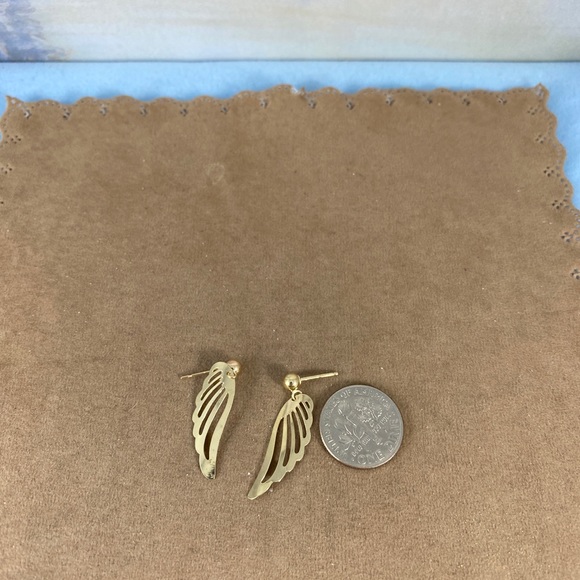 Vintage 14 Karat all Gold Wings with 4MM Ball Stud - Picture 4 of 5